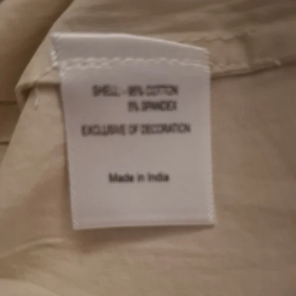 Evereve Smocked Bodice Boho Top Size Medium NWOT - Picture 11 of 11